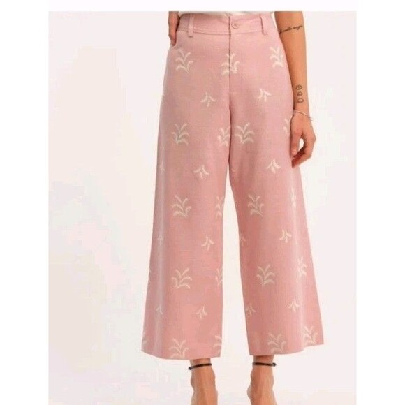 Elie Tahari Pants Size 8 Pink Embroidery Flare Legs Linen Blend Pockets - Picture 1 of 6